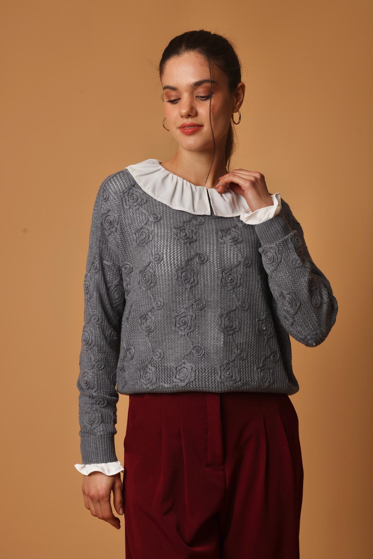 Sweater Flor Gris