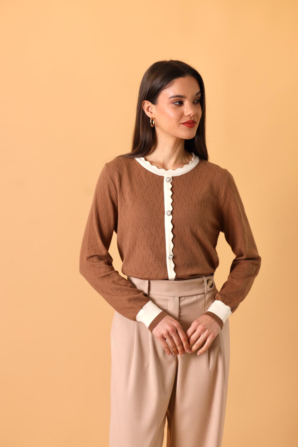 Sweater Majo Cafe