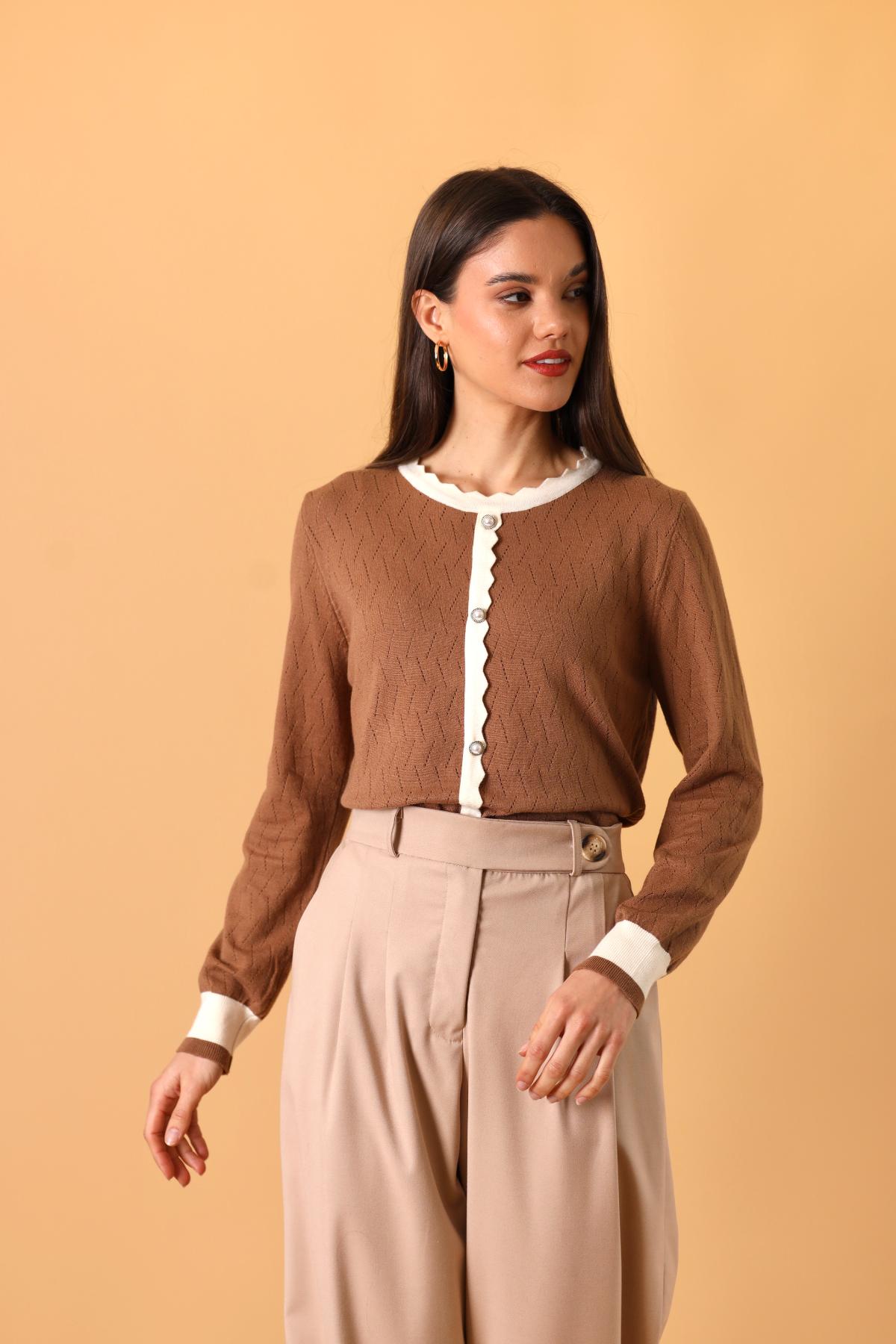 Sweater Majo Cafe