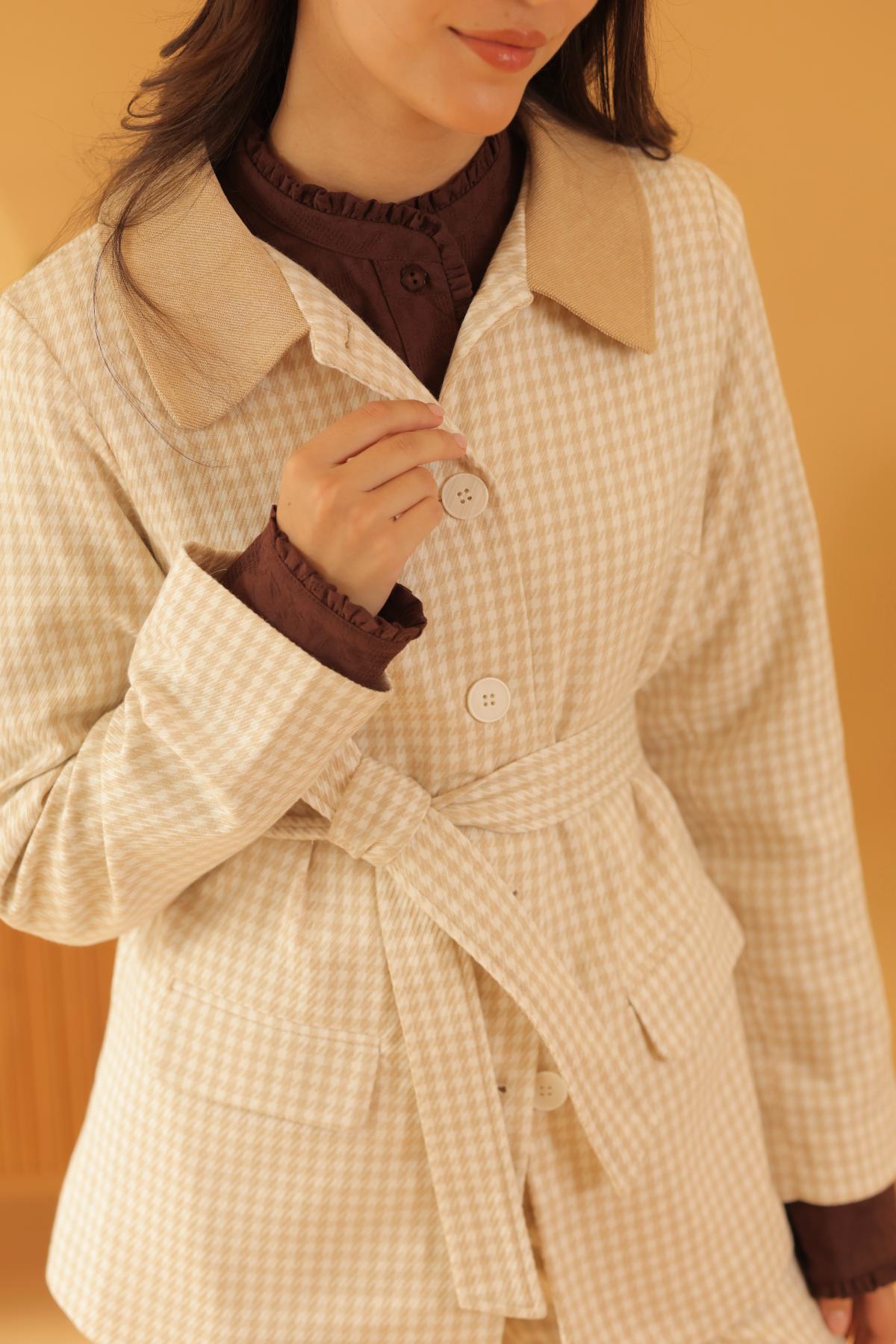 Blazer Calma Cuadros_Crema