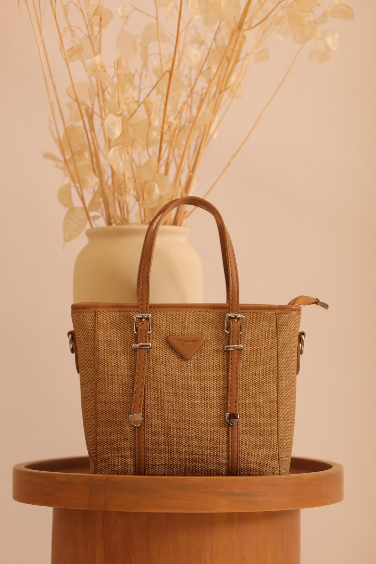 Cartera Sienna Cafe